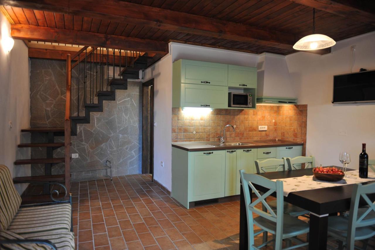 Apartmaji Kumar Шмартно Экстерьер фото